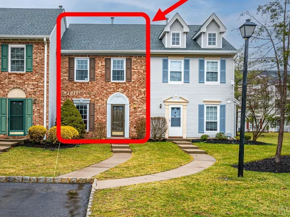 428 Northam Dr, North Brunswick, NJ 08902
