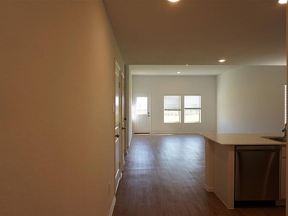 4th image of 24114 Becker Hollow Ln