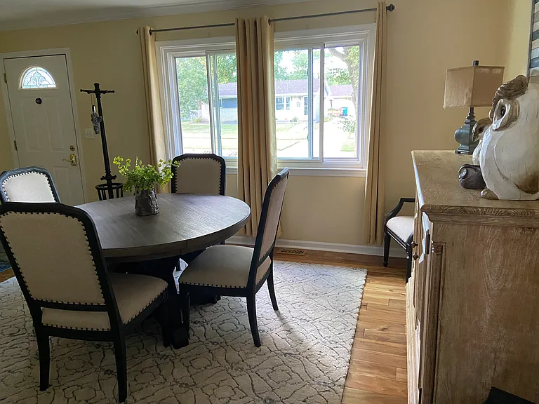 192 Wallace Dr — Photo 5