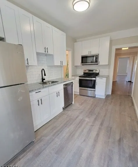 16 Bridge St #2 — Photo 3