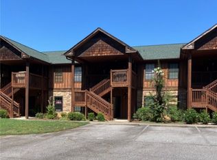 312 Killdevil Hl APT F, Six Mile, SC 29682