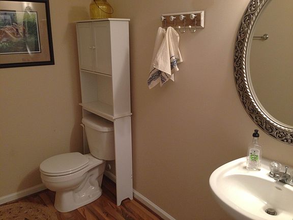3rd image of 160 Ivy Creek Ln Unit 202