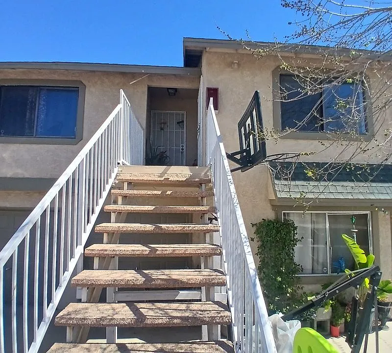 509 Easton St #Q-2