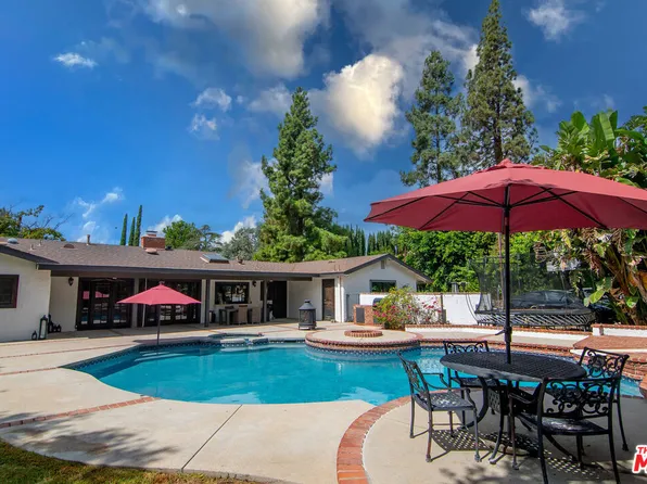 11948 Clonlee Ave, Granada Hills, CA 91344