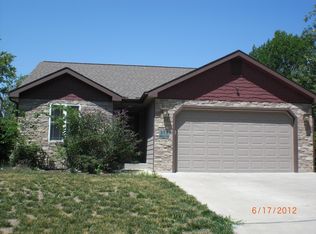 312 Shelle Rd, Manhattan, KS 66502