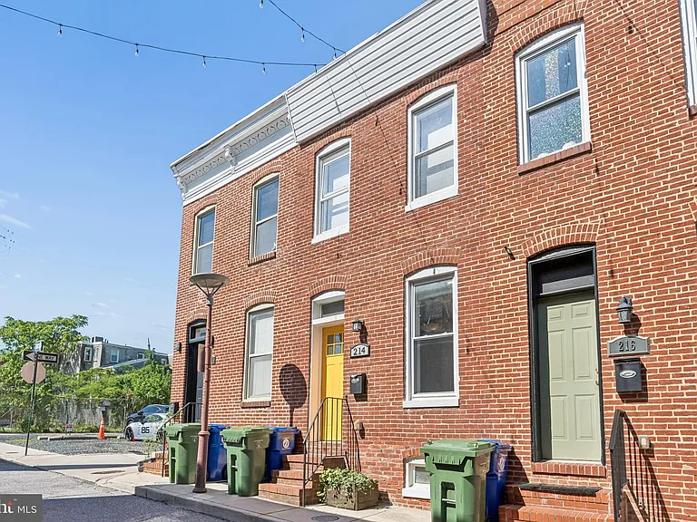 214 N Madeira St — Photo 3