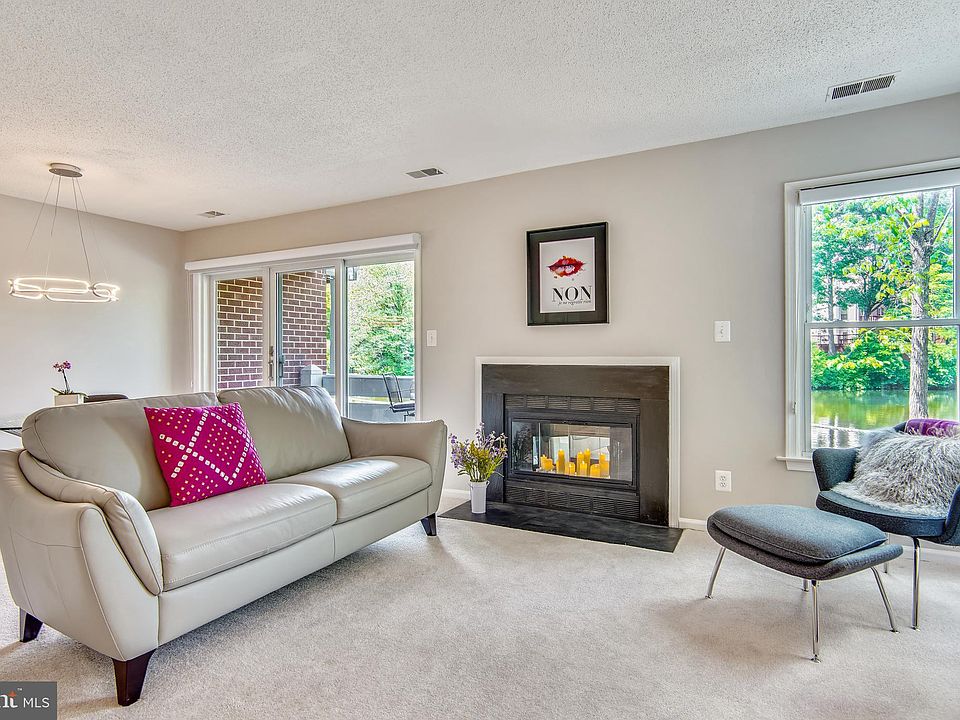 1st image of 3150L Anchorway Ct #3150L