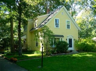 230 Grove St, Reading, MA 01867
