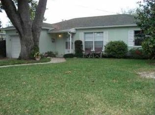 2105 Valencia Rd, Orlando, FL 32803