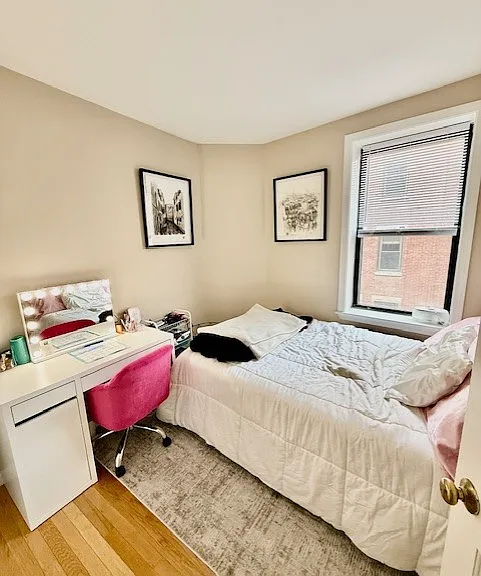 2 Thacher St #3 — Photo 8