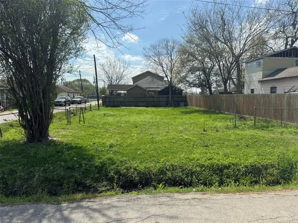 3022 Adelia Street, Houston, TX 77026