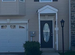 9 Fuzzy Tail Dr, Ranson, WV 25438