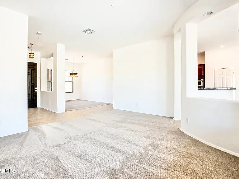 1682 W Ainsworth Dr — Photo 19