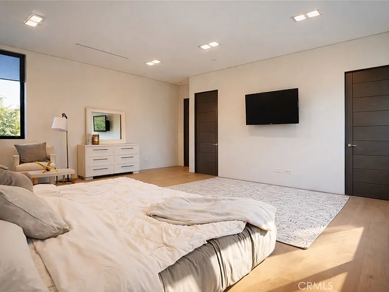 19333 Rosita St — Photo 39