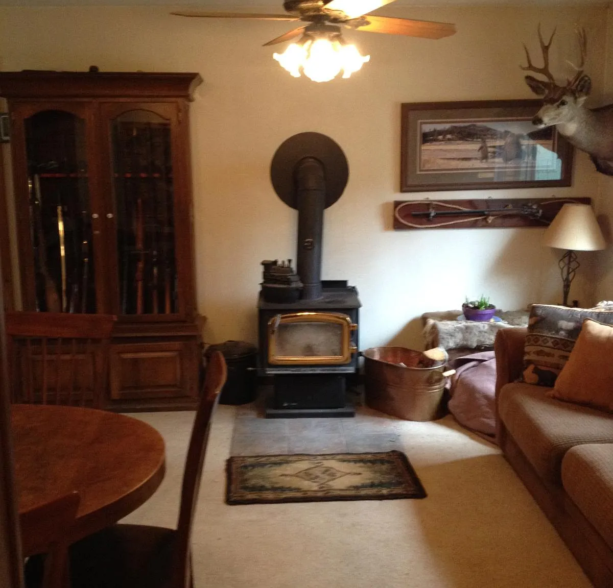3 bed, 2.5 bath, 1800 sqft, $3,200 — Photo 4