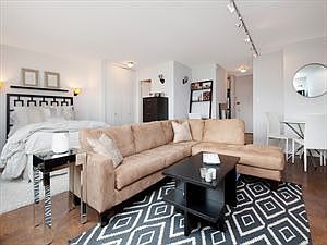 1st image of 31 Jane St APT 11D