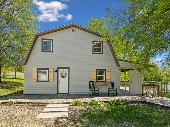 1834 Eaton Ave, Leighton, IA 50143
