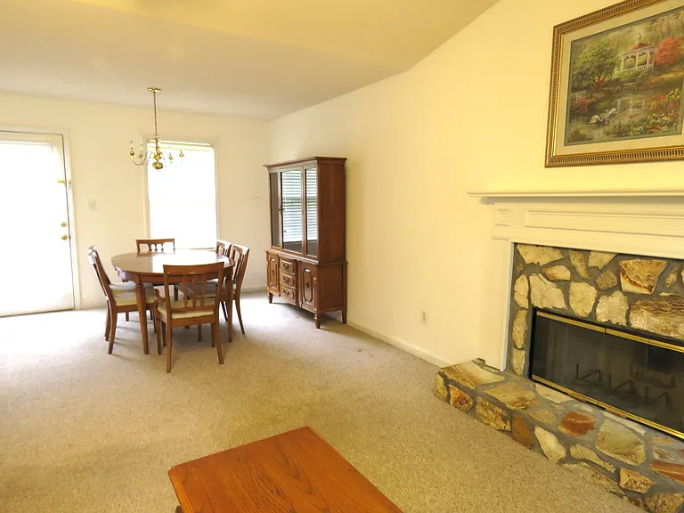 105 Joe Dr — Photo 10