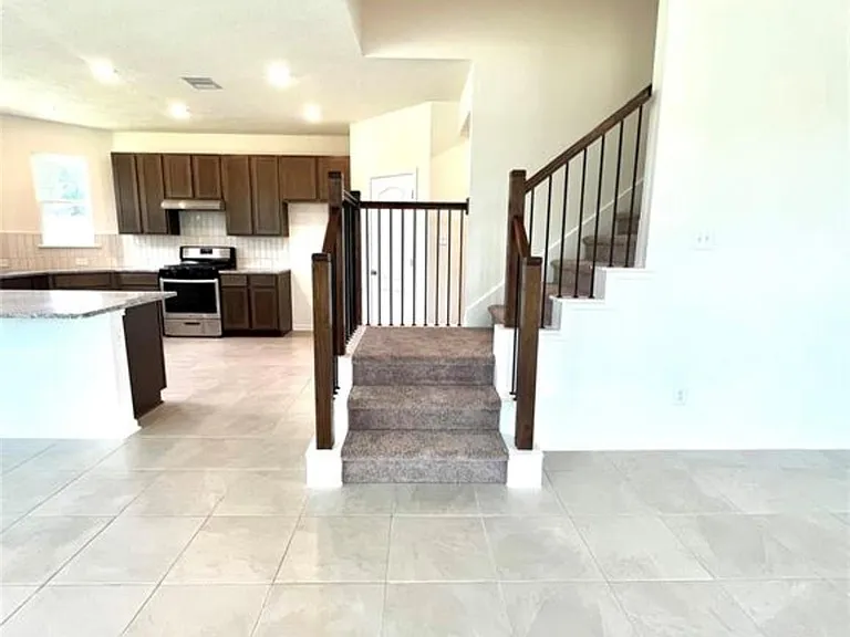 23438 Stahl Creeks Ln — Photo 4