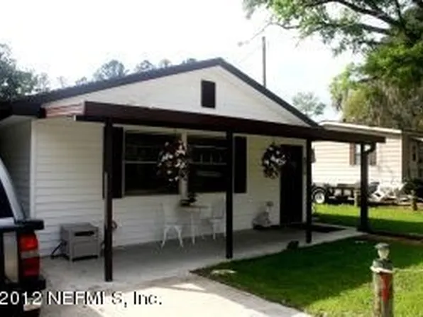 235 Hermits Dr, Satsuma, FL 32189
