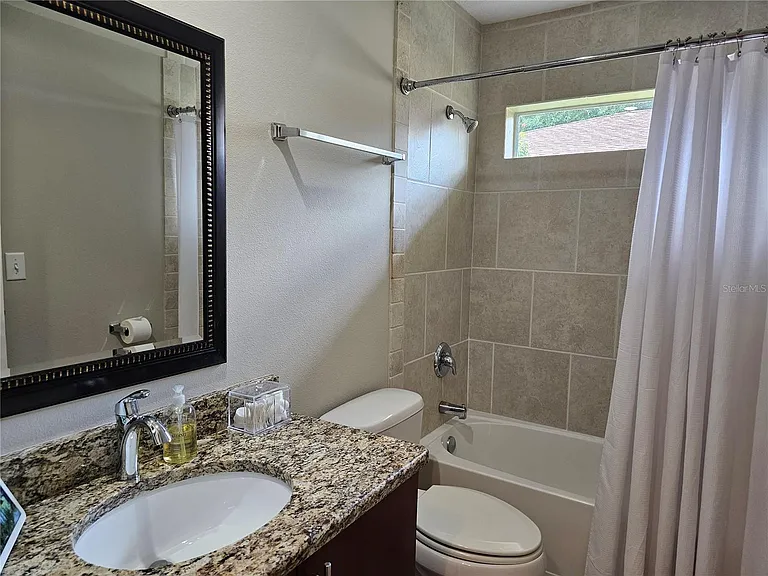 3247 Betty Dr — Photo 14