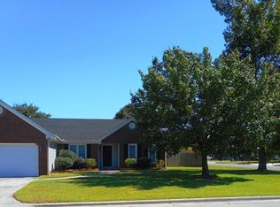 200 Winter Rd, Jacksonville, NC 28540
