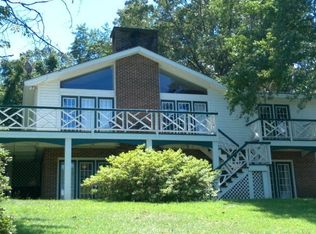 312 Broad River Dr, Santee, SC 29142