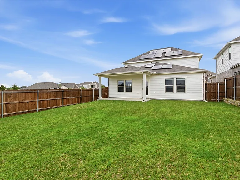2275 Cliff Springs Dr — Photo 32
