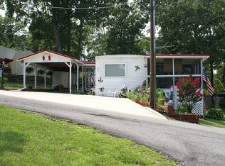 93 Shoreline Ln, Kimberling City, MO 65686