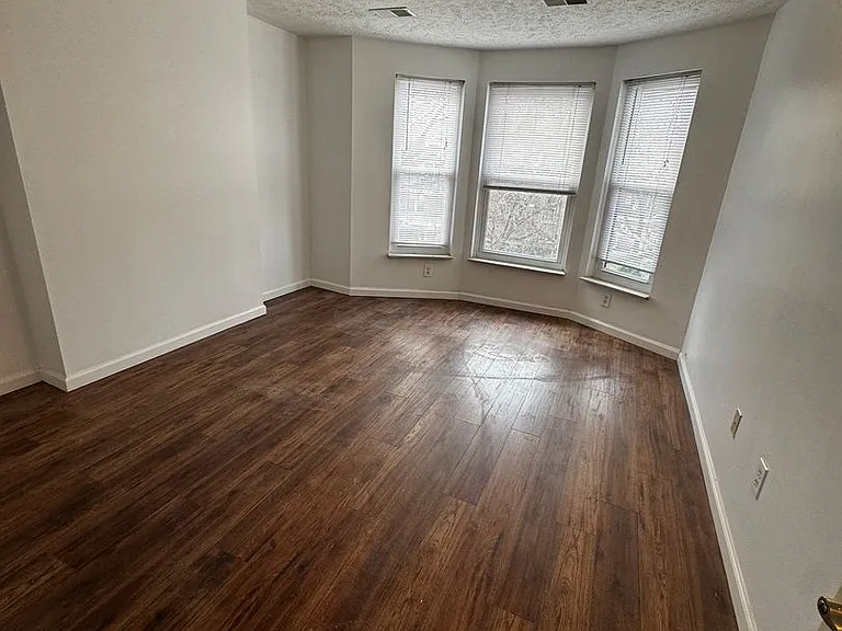 205 South Millvale Avenue — Photo 11