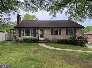 402 W Summit St, Mohnton, PA 19540