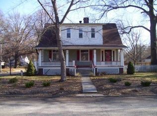 1600 Rhode Island St, Lawrence, KS 66044