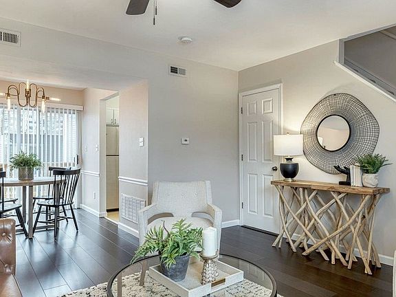 5th image of 8852 Flamingo Ct