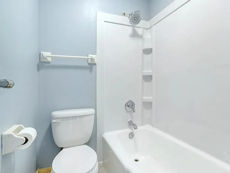 2703 Westview Ct — Photo 8