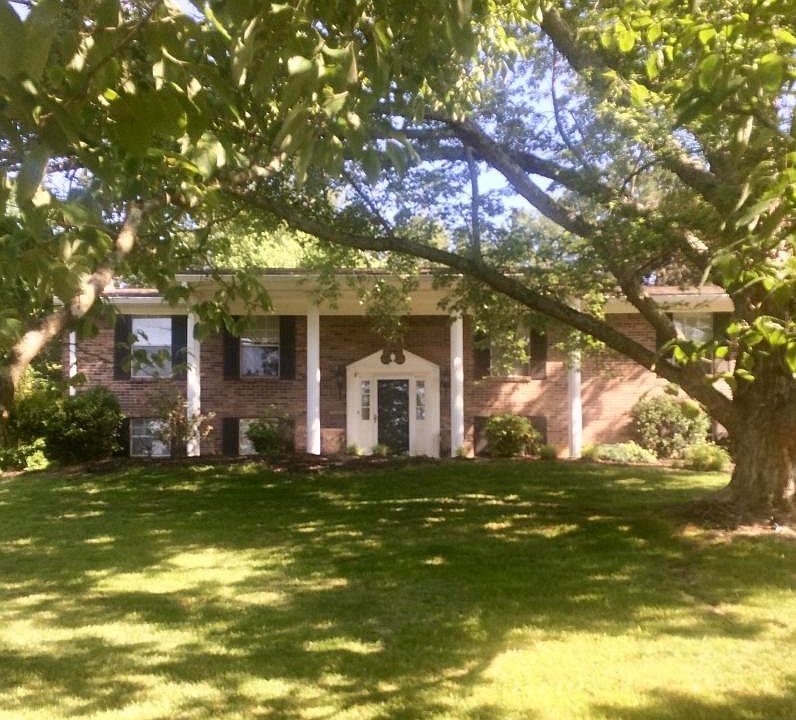 2nd image of 4411 Garden Dr