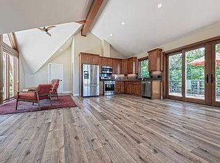 21475 Summit Rd #A, Los Gatos, CA 95033