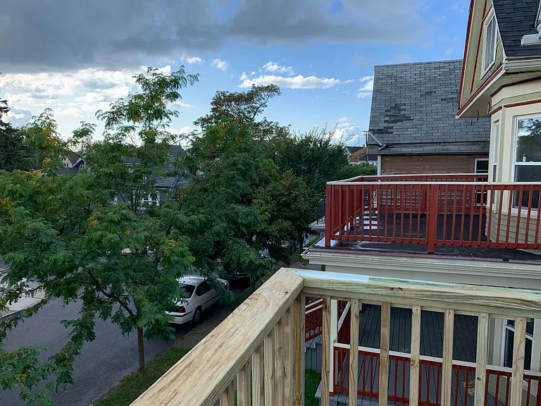 37 Bremen St — Photo 14