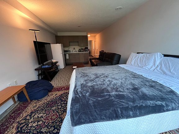 4th image of 7000 Hawaii Kai Dr APT 2515