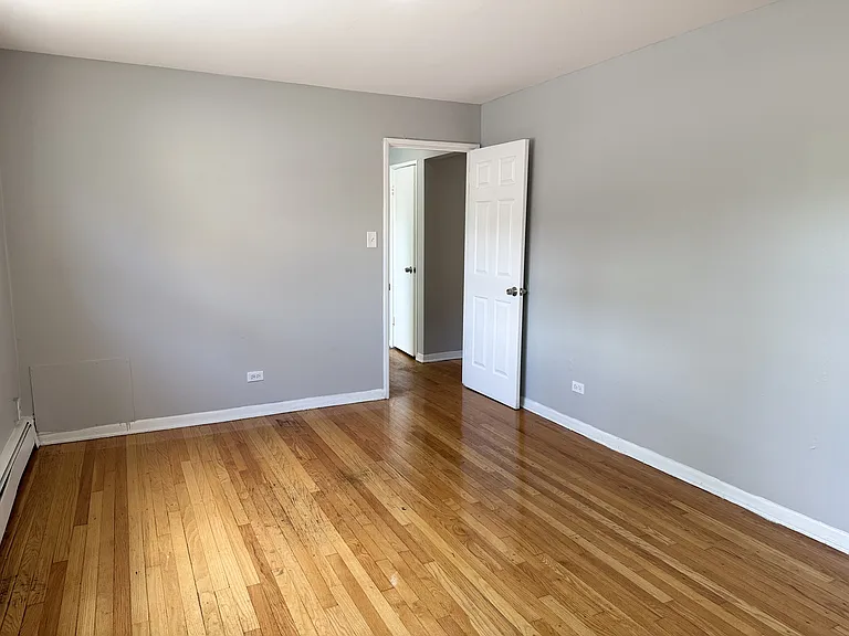 7824 S South Shore Dr #2C — Photo 15