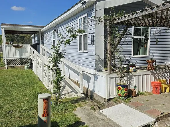 2444 Paris Ln, Myrtle Beach, SC 29577
