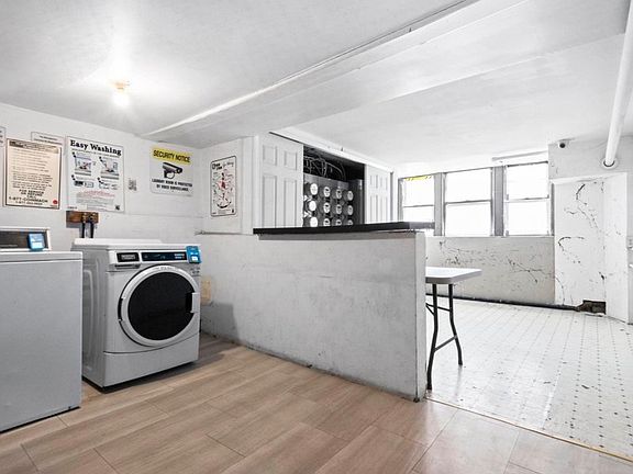 2nd image of 118 Corbin Ave APT 202