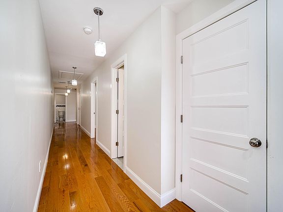5th image of 906 Nicolls Rd Floor 2
