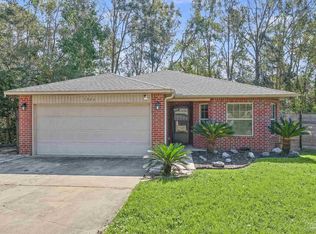 1344 Longbranch Dr, Cantonment, FL 32533