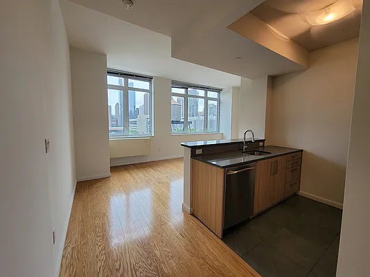 Rented by Algin Management | media 13