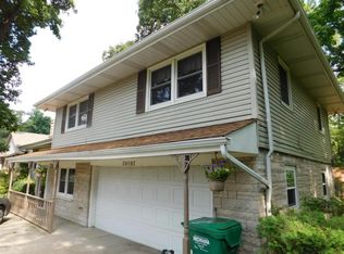 26192 Redfield St, Edwardsburg, MI 49112