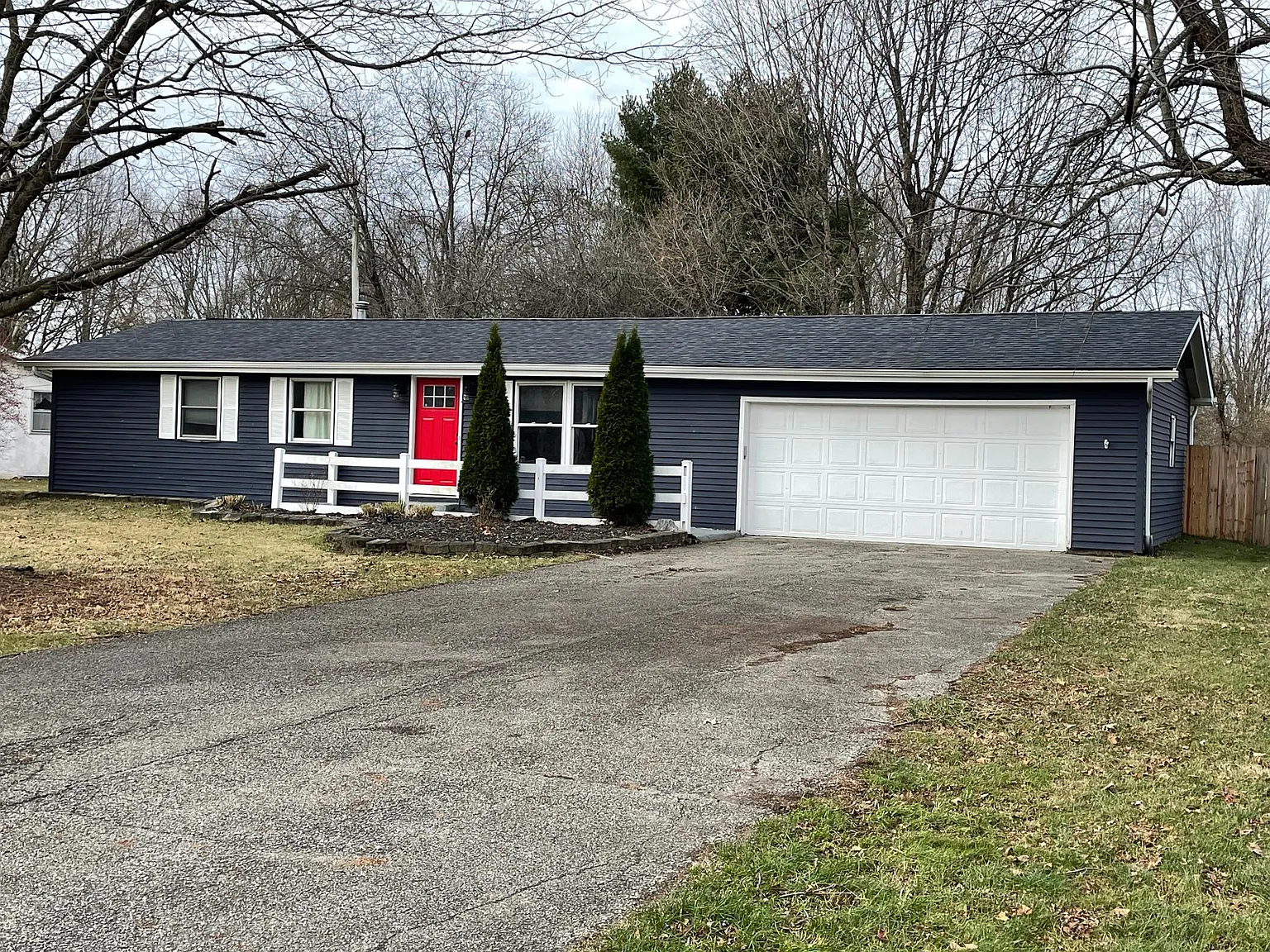 11057 Johnstown Rd photo 1