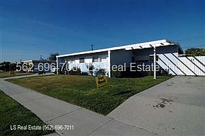 2nd image of 15251 Goodhue St