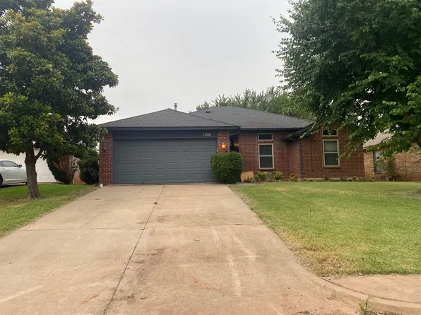 1708 De Vita Rd, Edmond, OK 73003