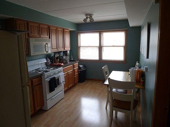 3rd image of 3173 W 115th St APT 2W