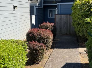 10640 SW Del Monte Dr, Tigard, OR 97224